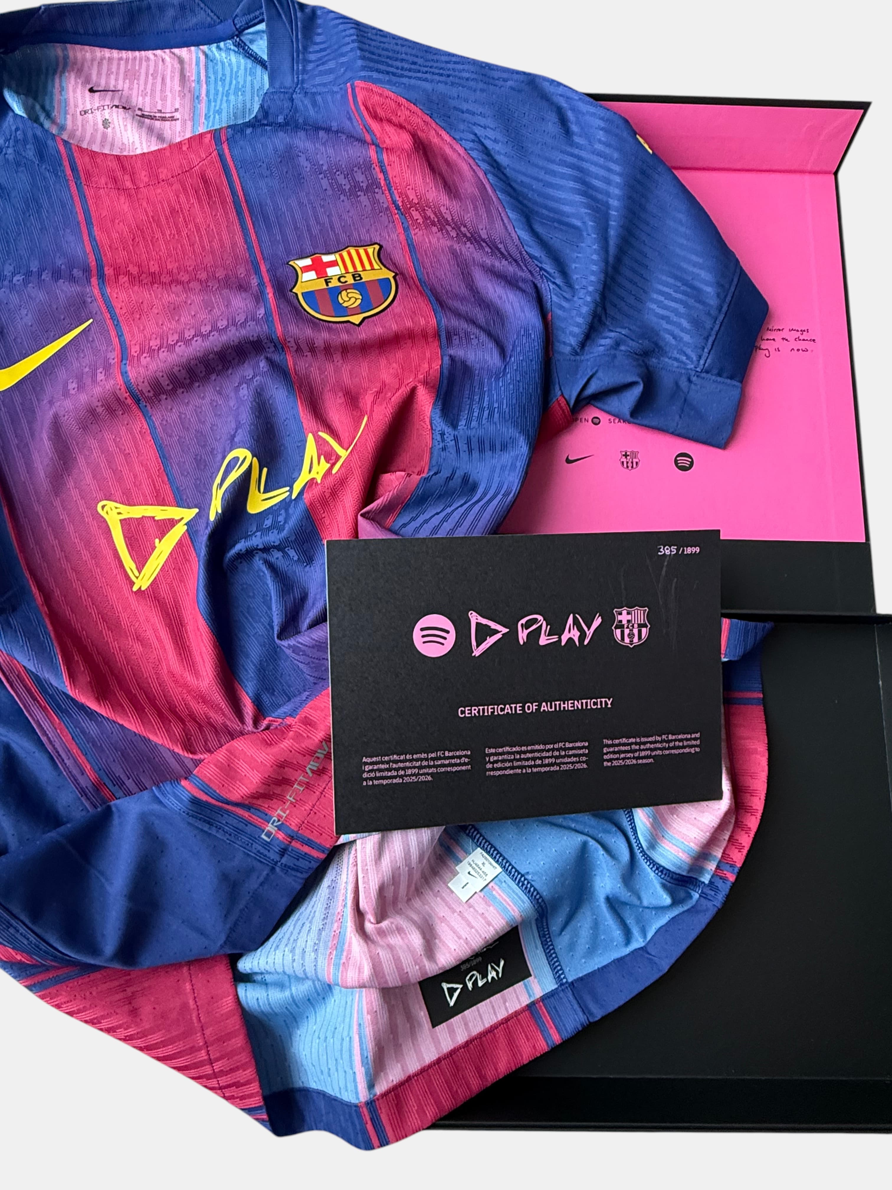 FC Barcelona - Ronald Araujo Signed Match Issue Shirt - photo 3