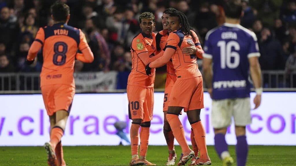 Lamine Yamal celebrating with teammates vs Guadalajara Copa del Rey